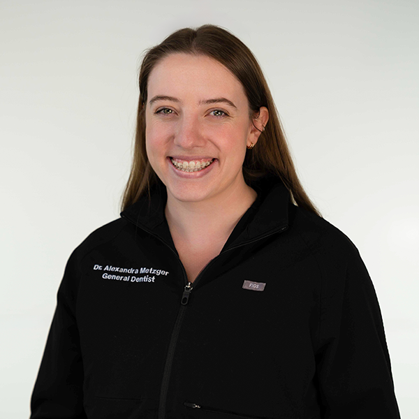 Dr. Alexandra Metzger Dr. Alexandra Metzger